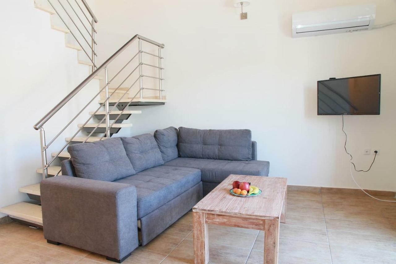 Xaradiotis House - A Modern Home Away From Home Κατομέρι Εξωτερικό φωτογραφία